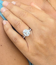 Load image into Gallery viewer, Oval Cut Diamond Engagement Ring And Matching Band Solitaire Ring IGI Certified 14k Solid Yellow Gold Bridal Ring Wedding Ring 5.30ctw G-VS2

