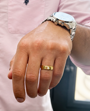 Load image into Gallery viewer, Round Cut CVD Diamonds Men's Ring Set In 14K Solid Yellow Gold Men's Band Solitaire Style Men's Diamond Band 0.10ctw
