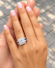 Load image into Gallery viewer, Princess Cut And Round Cut Diamond Engagement Ring IGI Certified 14k White Gold Halo Antique Style Wedding Ring 3.70ct G-VS2
