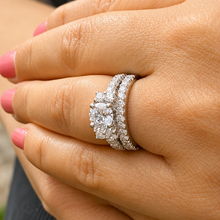 Load image into Gallery viewer, GIA Certified Round Cut Natural Diamond Engagement Ring And Matching band 14k White Gold Bridal Wedding Set 2.25ctw

