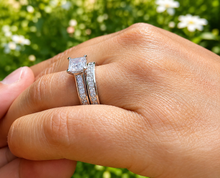 Load image into Gallery viewer, IGI Certified Princess Cut Diamond Engagement Ring and Matching Band Bridal Set 14k Solid and Heavy White Gold Wedding Set 2.85ct F-VS2
