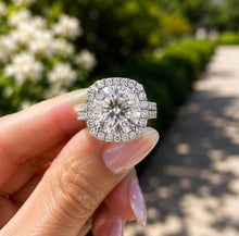 Load image into Gallery viewer, Round Cut Diamond Engagement Ring IGI Certified 14k Solid White Gold Halo Wedding ring Split shank Bridal Ring 5.70ct G-VS2
