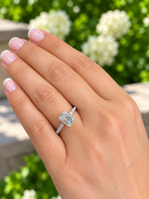 Load image into Gallery viewer, Emerald And Baguettes Cut Diamond Engagement Ring IGI Certified 14k Solid White or Yellow Gold Bridal Ring Wedding Ring 2.30ctw F-VS2
