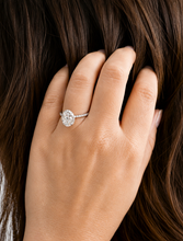 Load image into Gallery viewer, IGI Certified Oval Shape And Round Cut Diamond Engagement Ring Halo Style Wedding Ring Women's Bridal Ring 14K Solid White Gold 2.50ct F-VS2
