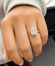 Load image into Gallery viewer, Oval cut Moissanite And Round Cut Sides Engagement Ring And Matching Band 14k Solid Yellow Gold Bridal Ring Solitaire Wedding Ring 5.20ctw
