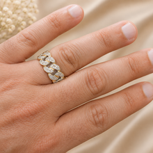 Load image into Gallery viewer, Round Cut Cvd Diamonds Ring Pave Set Men's Band Link Chain Style Men's Wedding Band Right Hand Ring Men's 14K Solid Yellow Gold 1.00ctw
