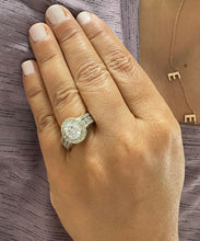 Load image into Gallery viewer, Oval Cut And Round Cut Diamond Engagement Ring IGI Certified 14K Solid Yellow Gold Bridal Ring Halo Style Wedding Ring 4.00ct F-VS2
