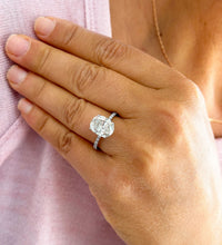 Load image into Gallery viewer, IGI Certified Oval Shape Cut and Round Cut Sides Diamond Engagement Ring Minimalist Wedding Ring 14k Solid White Gold Bridal 3.25ctw G-VS2
