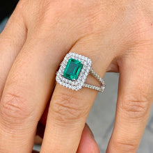 Load image into Gallery viewer, 14k Solid White Gold Simulated Green Emerald And CVD Round Cut Diamonds Ring Split Shank Wedding Ring Double Halo Bridal Engagement 2.80ctw
