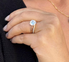 Load image into Gallery viewer, Round Cut Diamond Engagement Ring And Matching Band Solitaire IGI Certified Crown Set Style In 14k Solid Rose Gold Wedding Bridal Ring 3.20

