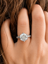 Load image into Gallery viewer, Round Cut Moissanite Crown Prong Filigree Engagement Ring 14K Gold
