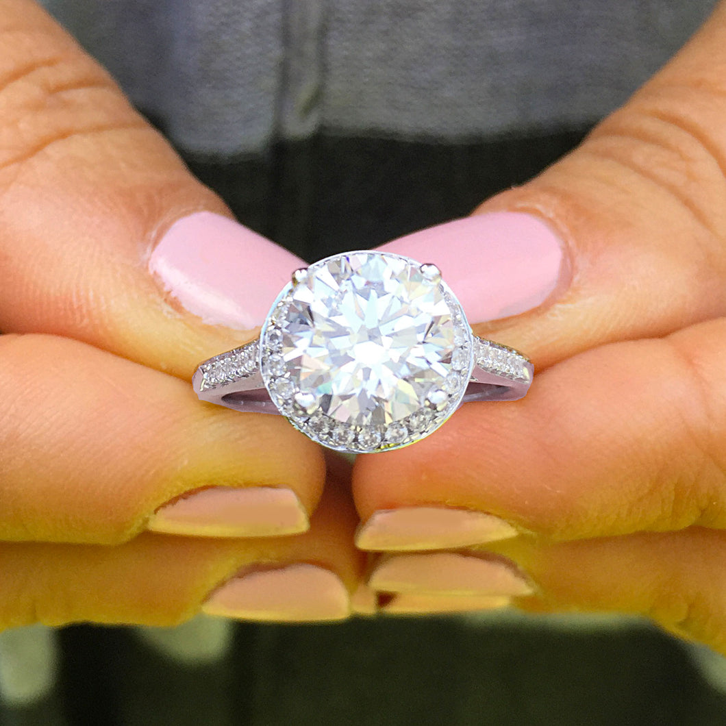 Large 14K White Gold Round Cut Forever One Moissanite Diamond Engagement Ring Halo Prong Bridal Wedding Halo Natural Diamonds 3.50ctw