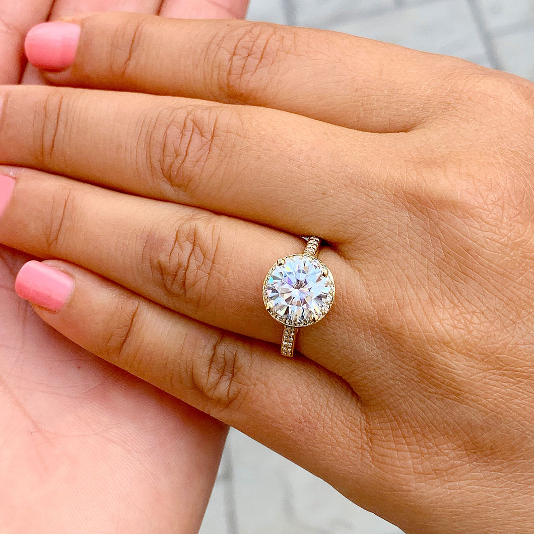 Large Women's 14K White Gold Round Cut Moissanite Diamond Engagement Ring Halo Prong Bridal Wedding Halo Natural Diamonds 3.30ctw